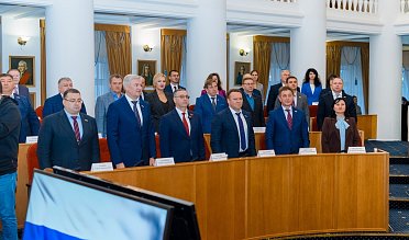 Депутаты приняли в первом чтении бюджет Оренбуржья